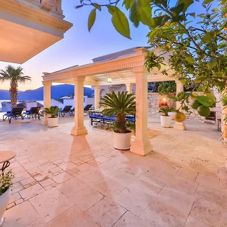 Palmiye, Kalkan Kaş
