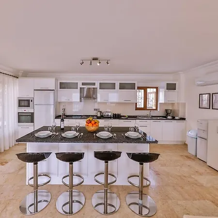 Palmiye, Kalkan 카스